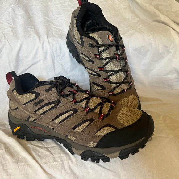 Merrell Moab hikers. Mens size 10, brand new - Picture 1 of 5